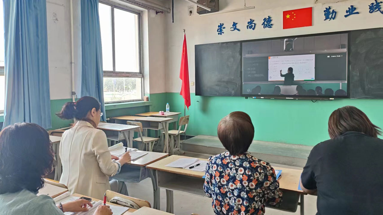 2b1fc7be8c7e4827b3453b8b613c8435.jpg 2b1fc7be8c7e4827b3453b8b613c8435.jpg